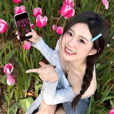 这个警察不太冷